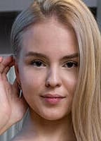 CUTEJULIA