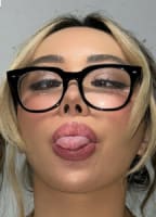 TROPHYSLUT NUDE
