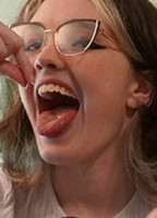 PEACHVORE