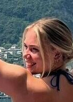 IZZY SWIN