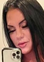 NIKKI HANSHAW