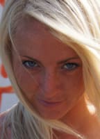 LAURA BLON