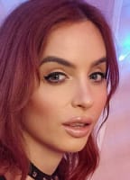 JANIEBLADE