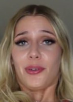 HAT JEMAND MEHR ALS DAS BILD VON IHR