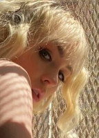 LILLY BELL