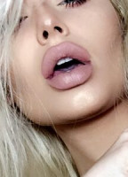 ROMANIE SMITH