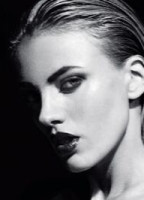 BAR PALY NUDE
