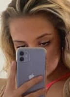 LILYHAYES