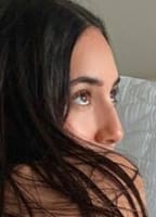 IZZY GREEN