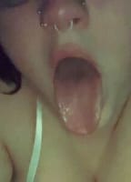 BUSTYGOTHTEASE