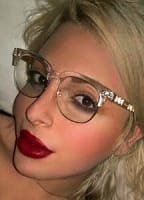 THEBLONDIEBUNNYX