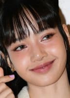 LISA BLACK PINK