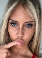 TAYLOR PEACH XO