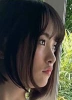 SUZU AKANE