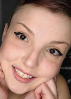 REEE4MEBB (KENZIE B)