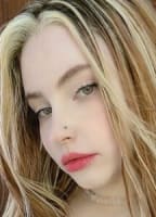 NAKARYNINFA NUDE