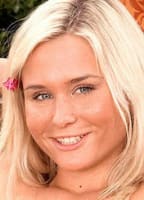 LAURA BLOND