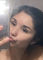STRAWBERRYKISSESBYEM