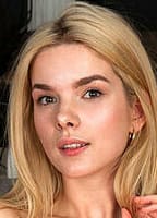 HANNAH WOOD