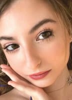 THEFANTASYELLA