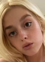 KENZIEREENA NUDE