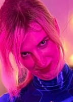 REBECCAMARKELVFREE NUDE