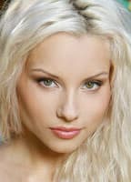 THE PETITE BLONDE NUDE