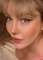 LACYPHILLIPS NUDE