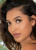 KARINAKAAY NUDE