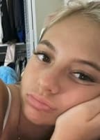 KARINA KOROBEYNIK NUDE