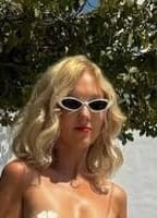 ELLIEGOLIGHTLY NUDE