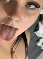 CXMWHXRE NUDE