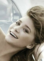 ASHLEY OLSEN NUDE