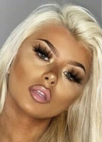 CHLOE INSKIP