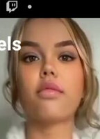 ELLIEMAY696969