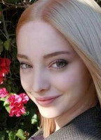 EMMA DUMONT