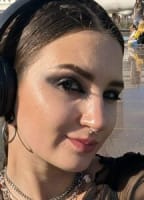 LISEDEVINEVIP NUDE