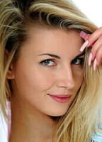 LISI BLONDE