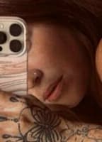 URFAVREDHEADGF NUDE