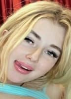 SANTANAASTRAWBERRYYY NUDE