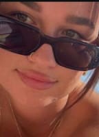 BELLA GROVES NUDE