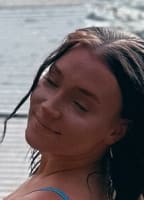 OONAVEHVILAINEN NUDE