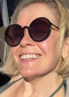 SUZANNE SHAW NUDE