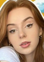 CAITLIN NUDE