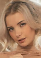 PIPER RO NUDE