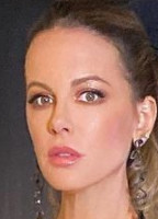 KATE BECKINSALE NUDE