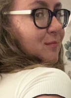CAS MAE NUDE
