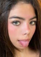 ALE VALENSUEL NUDE