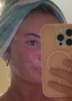 TEAGANNEARLY NUDE