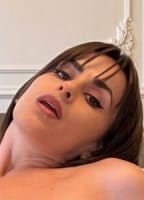 MIAQUEEN3 NUDE
